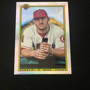 Mike trout- 2020 topps bowman